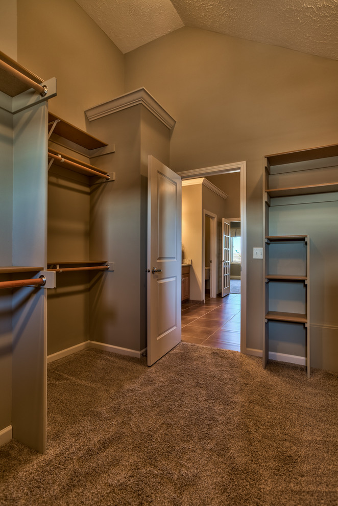 Bellbrook Modern Closet Omaha by Prairie Homes, Inc Houzz