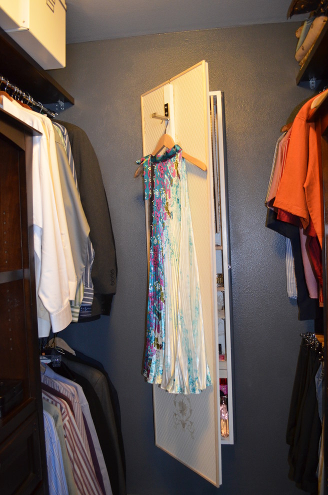 Design ideas for an eclectic wardrobe in Seattle.