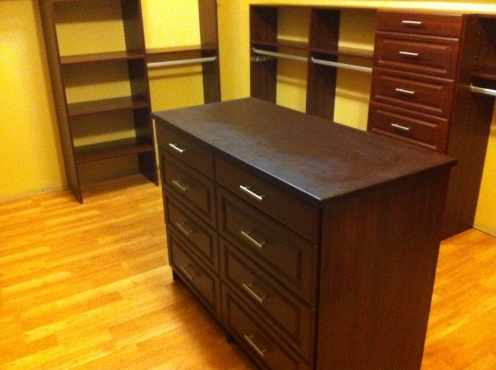 Bonus Room conversion to walk in closet Spartanburg, SC Traditional Closet Other by