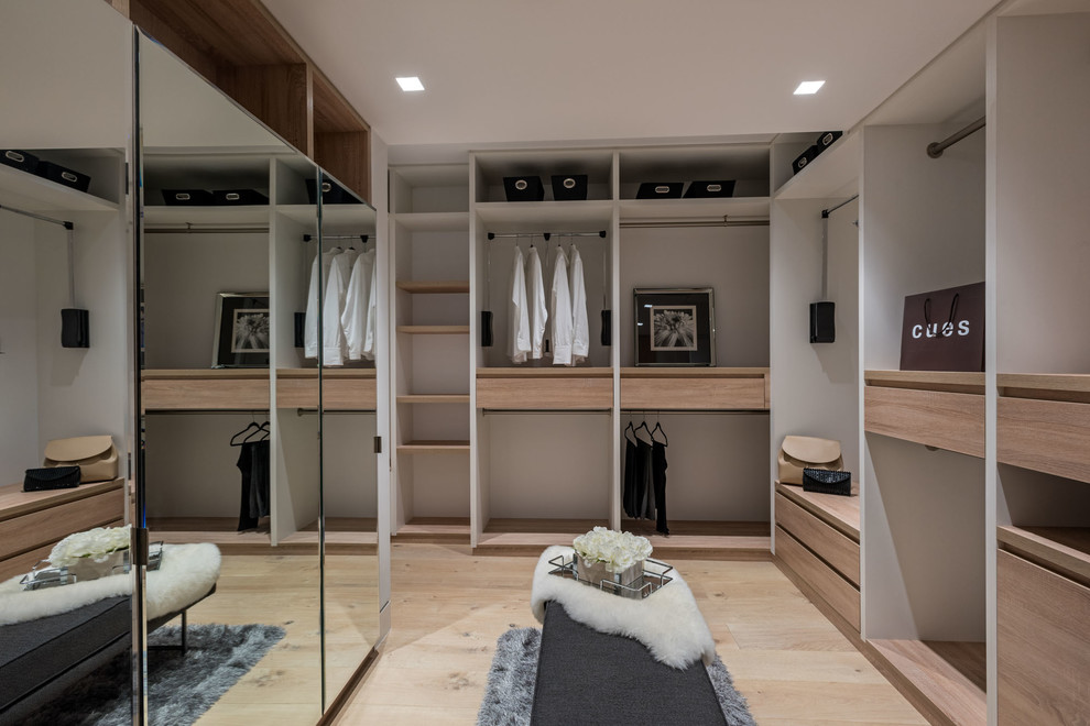 Inspiration for a modern closet remodel in Seattle