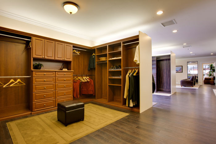 Inspiration for a contemporary closet remodel in Orange County