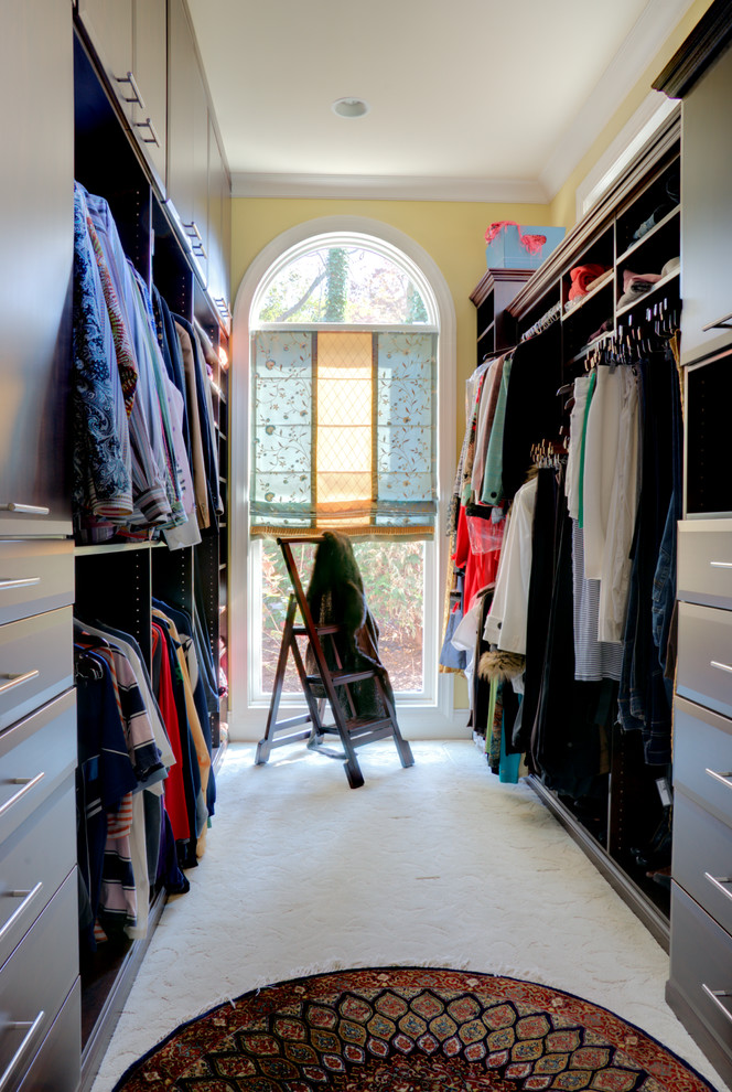 Design ideas for a classic wardrobe in Other.
