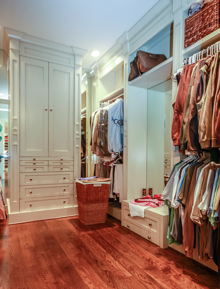 Copperstill Farm Farmhouse Closet Nashville by Tennessee Valley