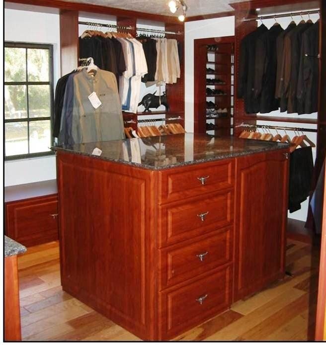 Custom Closets Traditional Wardrobe Tampa by Closet Tec Inc