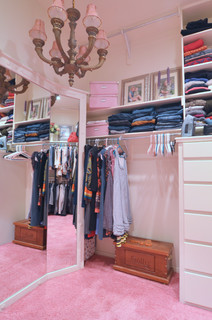 75 Traditional Pink Closet Ideas You'll Love - January, 2024