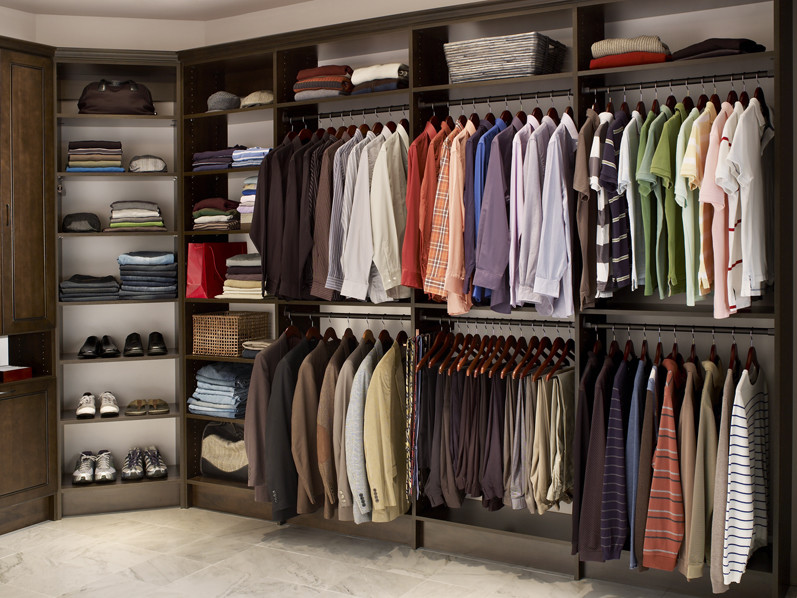 Design ideas for a classic wardrobe in Other.
