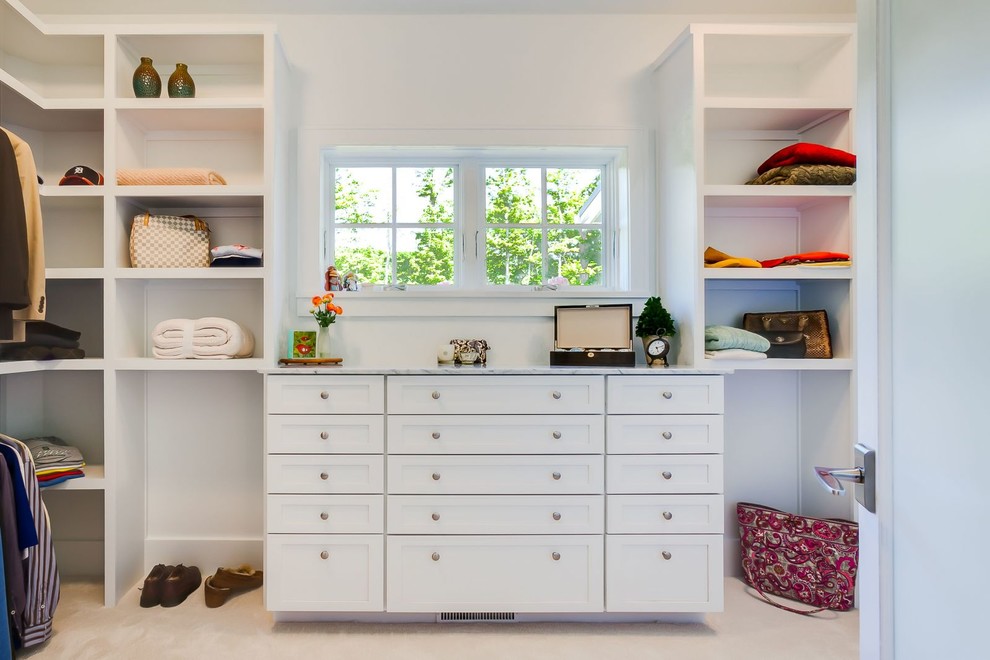 Inspiration for a craftsman closet remodel in Other