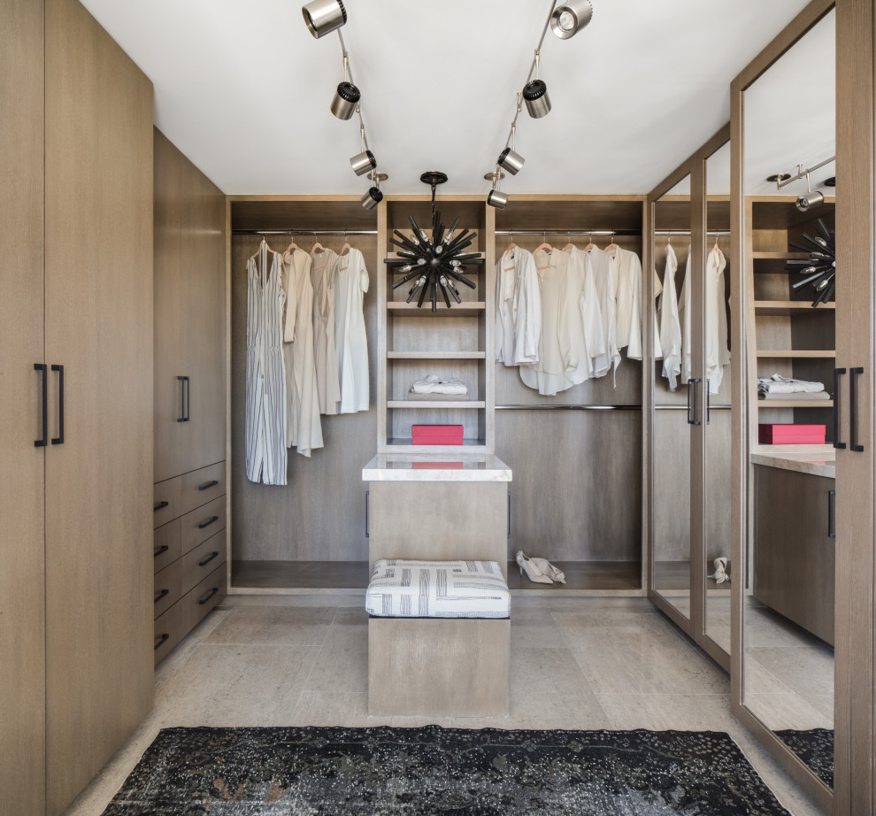 Inspiration för 60 tals walk-in-closets