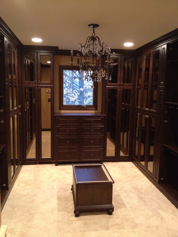 Inspiration for a timeless closet remodel in Grand Rapids
