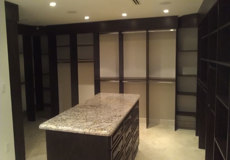 This is an example of a contemporary wardrobe in Miami.