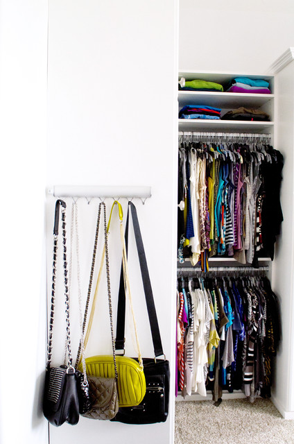 Las mejores ideas para ordenar tus bolsos en el armario