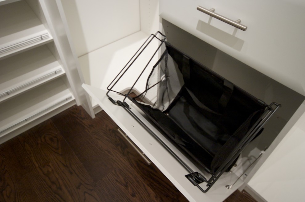 Marble island, in a dressing room. Contemporary Closet Toronto