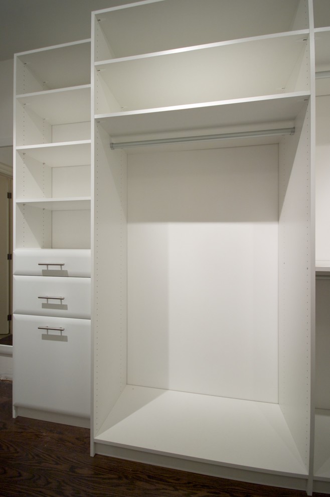 Marble island, in a dressing room. Contemporary Closet Toronto