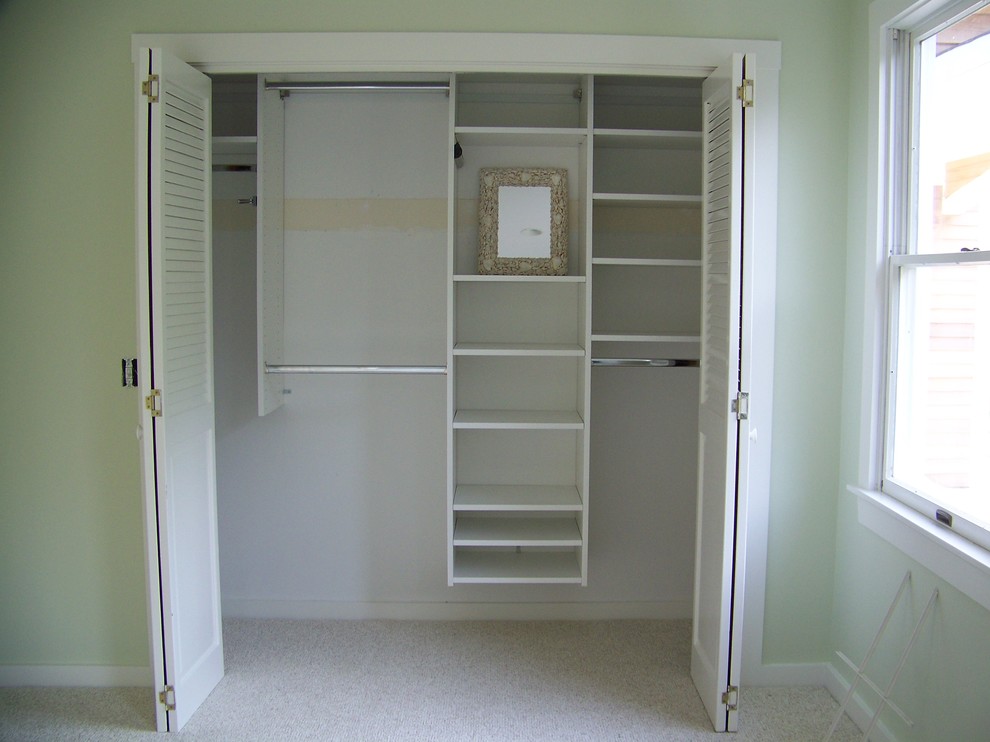 Marthas Vineyard Cape Cod Closet Design Traditional Closet Boston