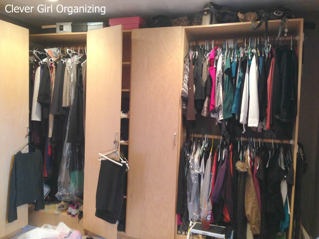 Master Bedroom Walk-in Closet Organizing - Contemporary - Wardrobe ...