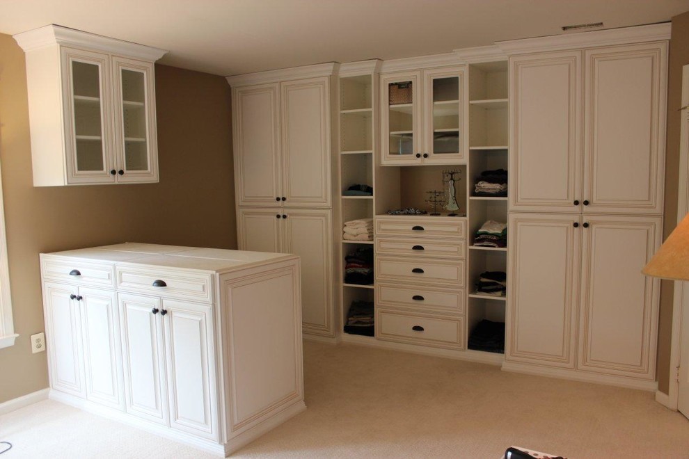 Inspiration for a timeless closet remodel in DC Metro