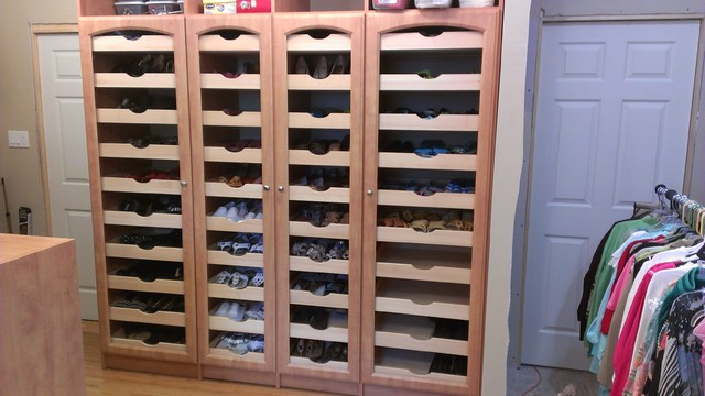 Mega Shoe Storage Traditional Wardrobe New Orleans By Singer Kitchens Houzz Ie