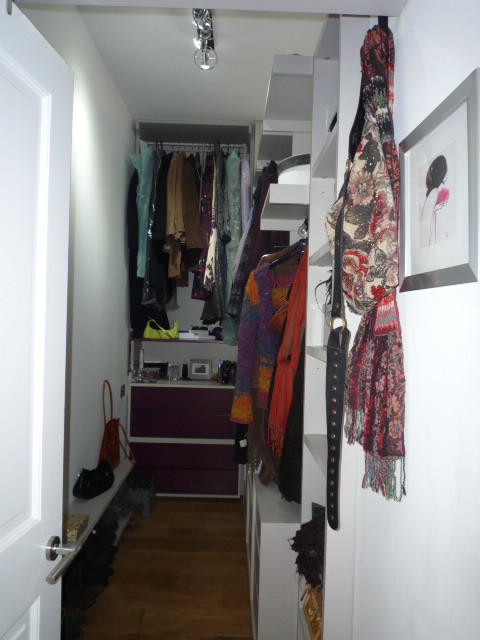 Design ideas for a traditional wardrobe in Other.