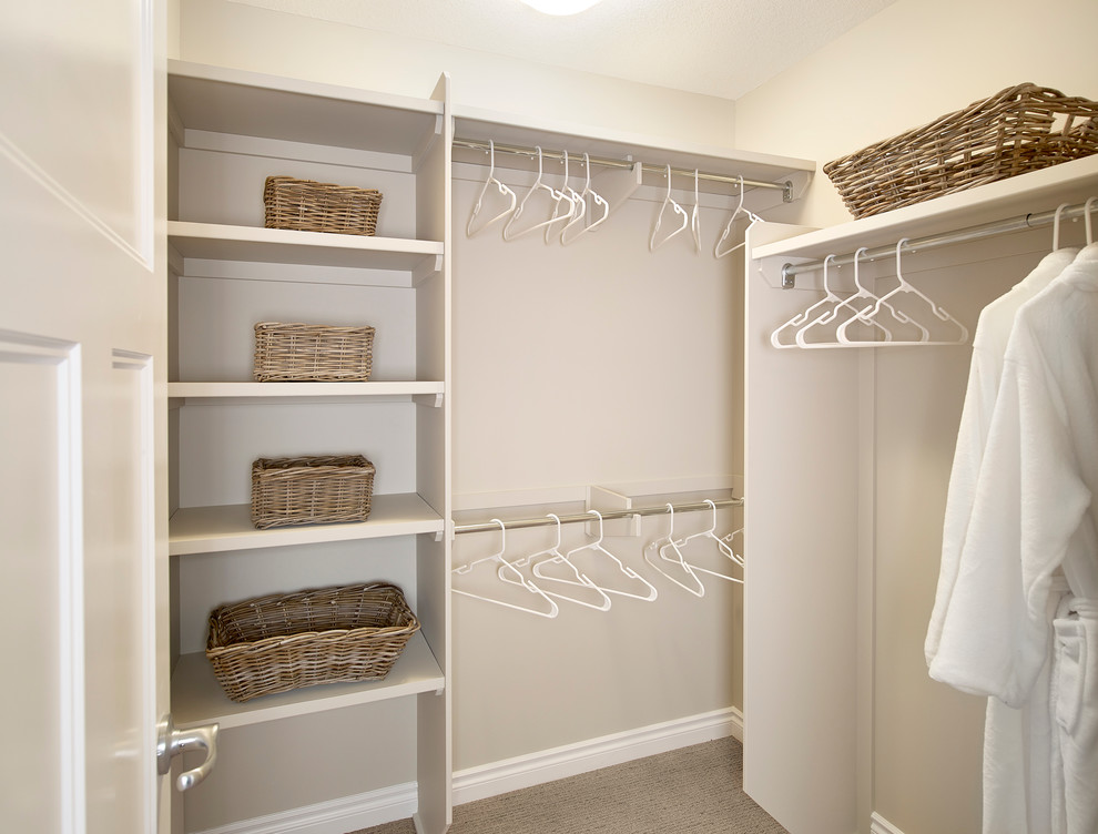 Nantucket Traditional Closet Edmonton by Parkwood Master