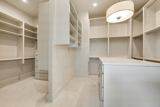 https://st.hzcdn.com/simgs/pictures/closets/oakleigh-drive-colleyville-atwood-custom-homes-img~ebb142790c2d322b_3-7484-1-15438b1.jpg