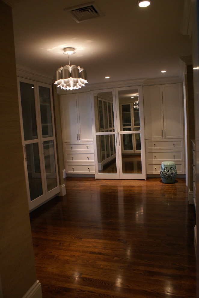 Example of a trendy closet design in Boston