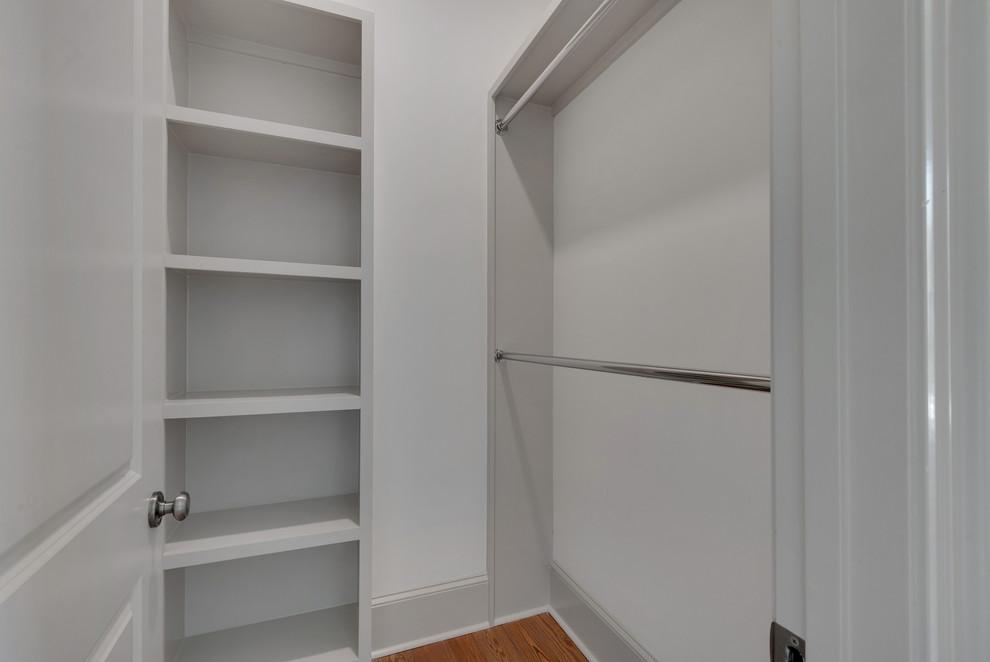 Paired Villa with Casita Beach Style Closet Miami by Destin