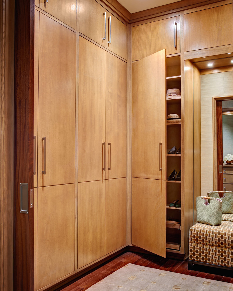 Example of a trendy closet design in Raleigh