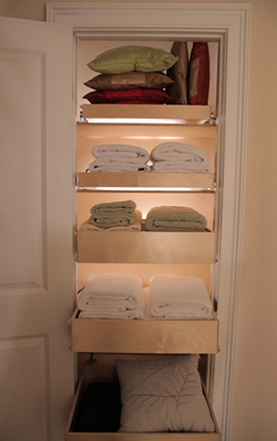 Pull Out Linen Closet Shelves Ideas - Photos & Ideas