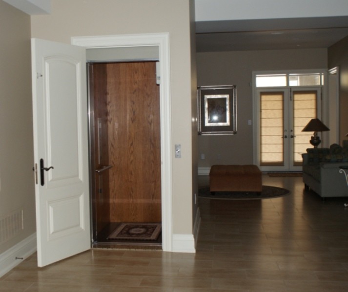 Residential Traditional Closet Toronto by Residential Elevators