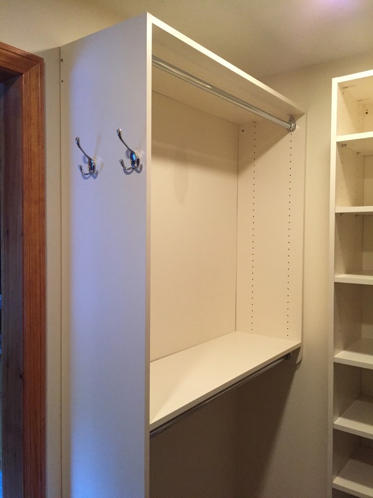 Idee per una cabina armadio minimalista