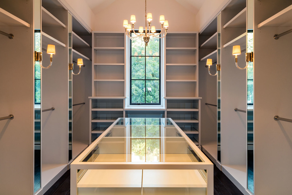 Inspiration for a contemporary closet remodel in Los Angeles