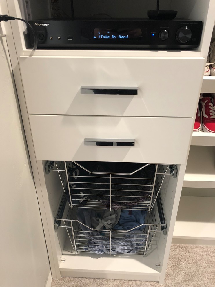 Teenage Girl&rsquo;s Closet - Moderne - Armoire et Dressing - Salt Lake City