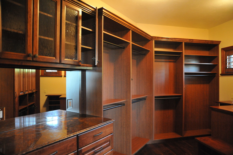 Inspiration for a rustic closet remodel in Salt Lake City
