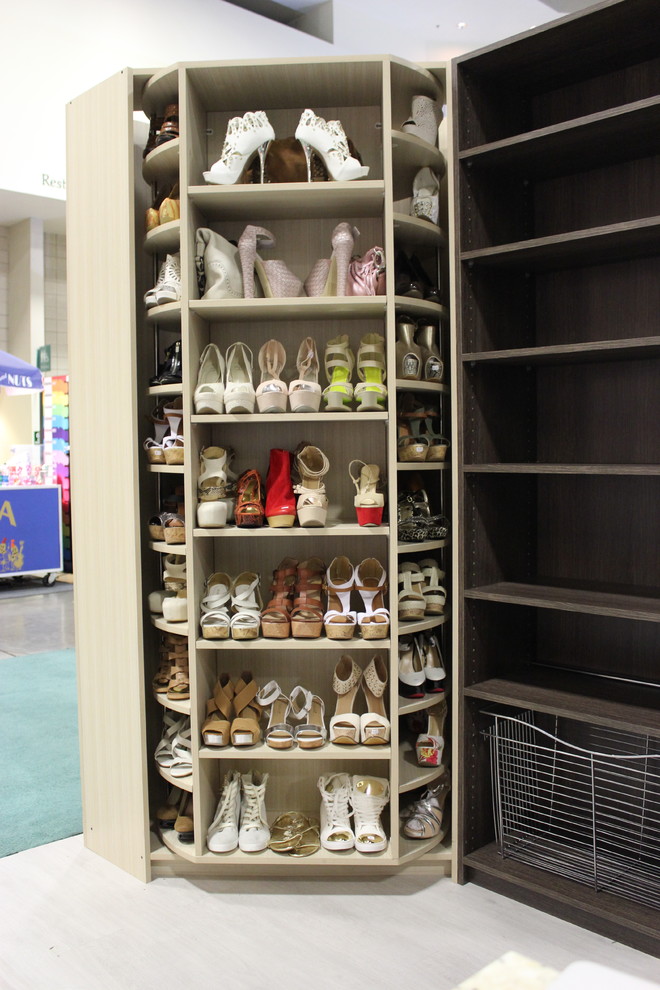 The Revolving Closet Organizer Manually Rotates 360 degree