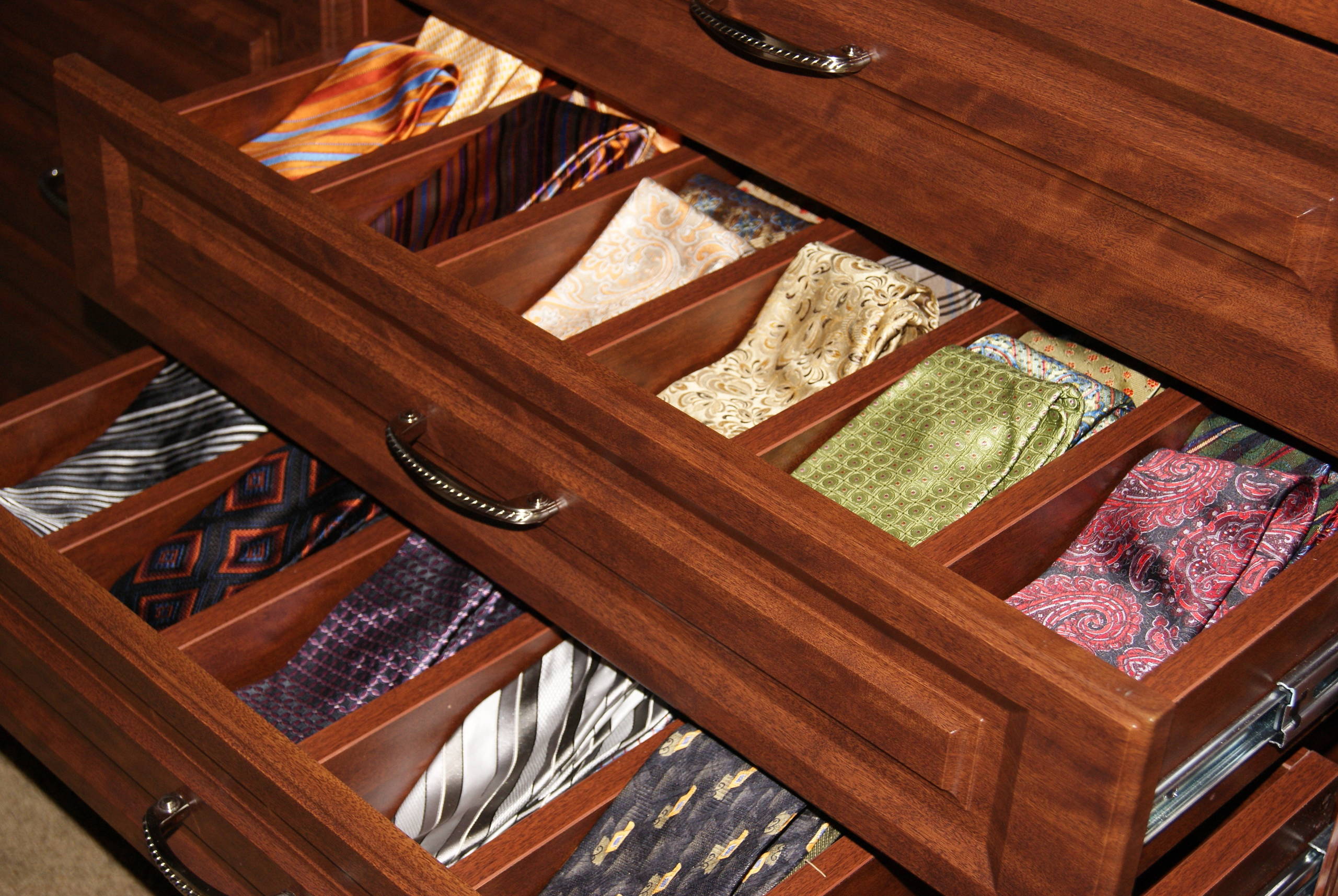 Tie Drawer