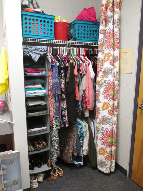 Dorm-Room Closet Organization and Clothes Storage Ideas