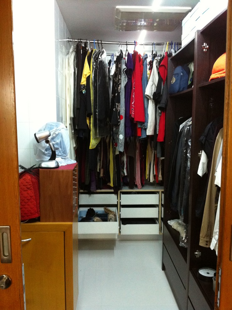 Photo of a modern wardrobe in Hong Kong.