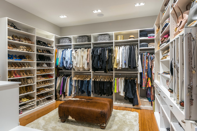 Zapatera en closet.  Closet storage design, Walk in closet design, Closet  designs
