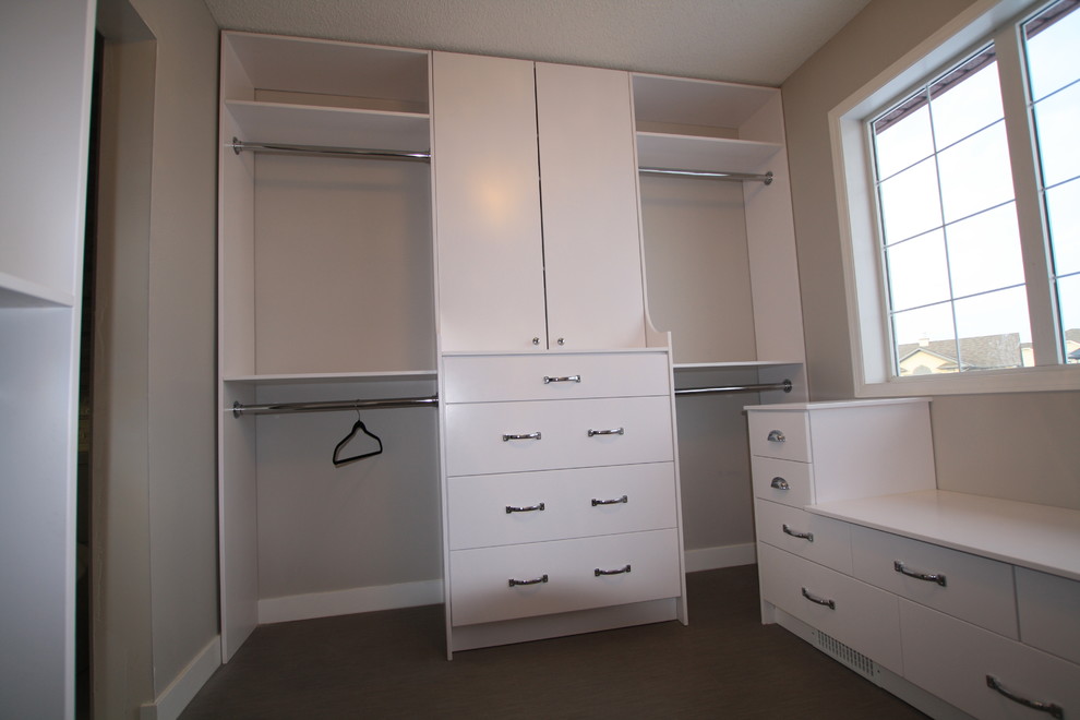 Walk in closet Traditional Closet Calgary by RSL Fine