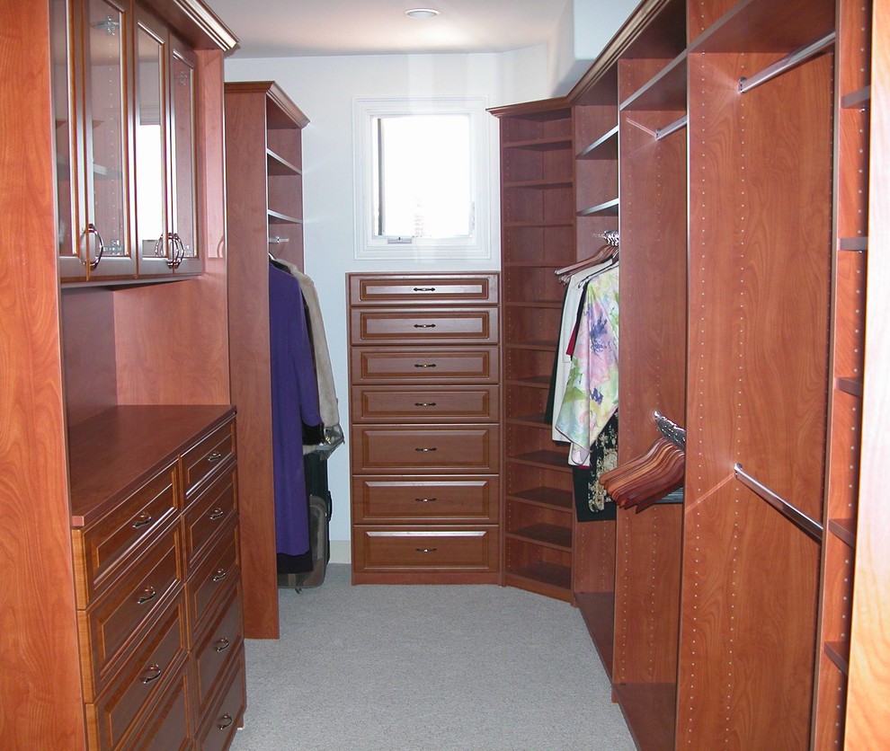 Walkin Closet Traditional Closet Los Angeles by The Closet