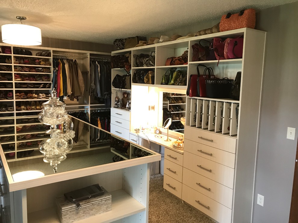 Walkin Closet White Contemporary Closet Chicago by Tailored