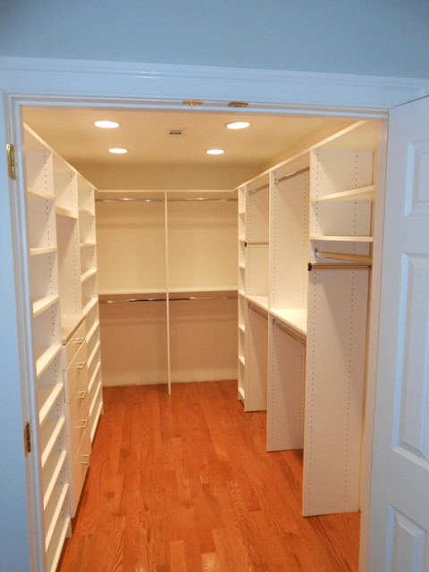 Walk-in Closets 4 - Traditional - Wardrobe - DC Metro - by Econize ...