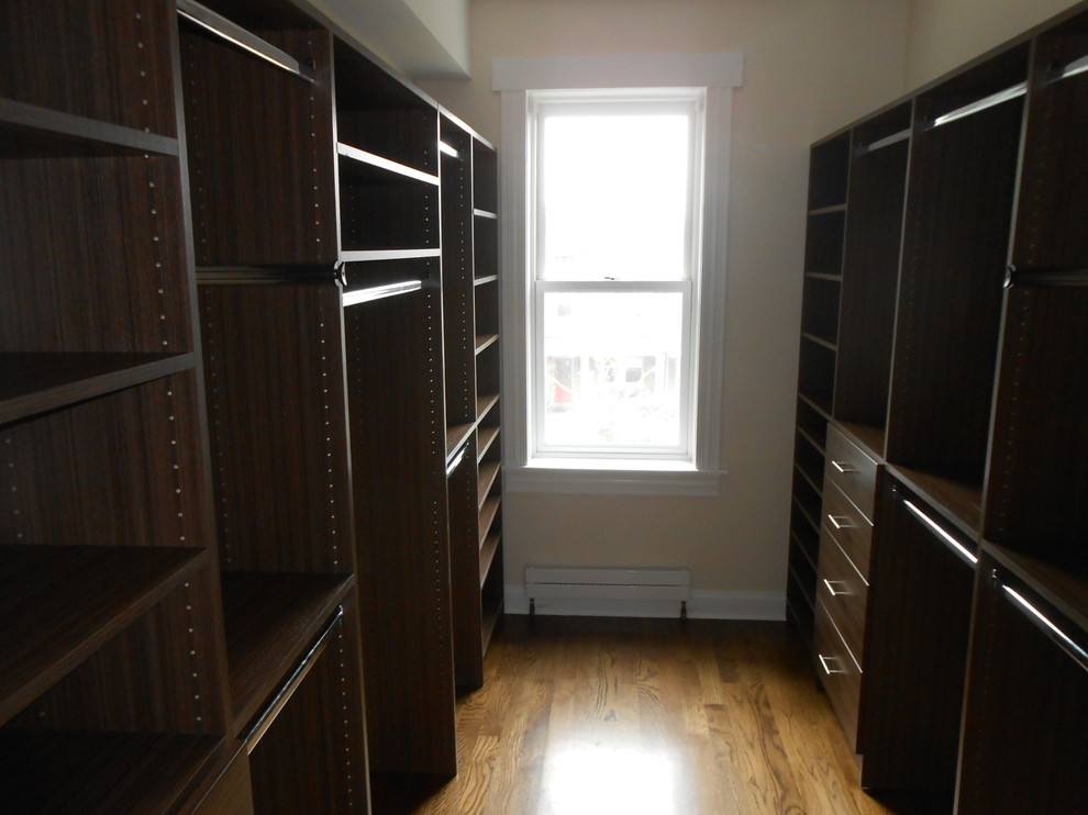 Inspiration for a contemporary closet remodel in DC Metro