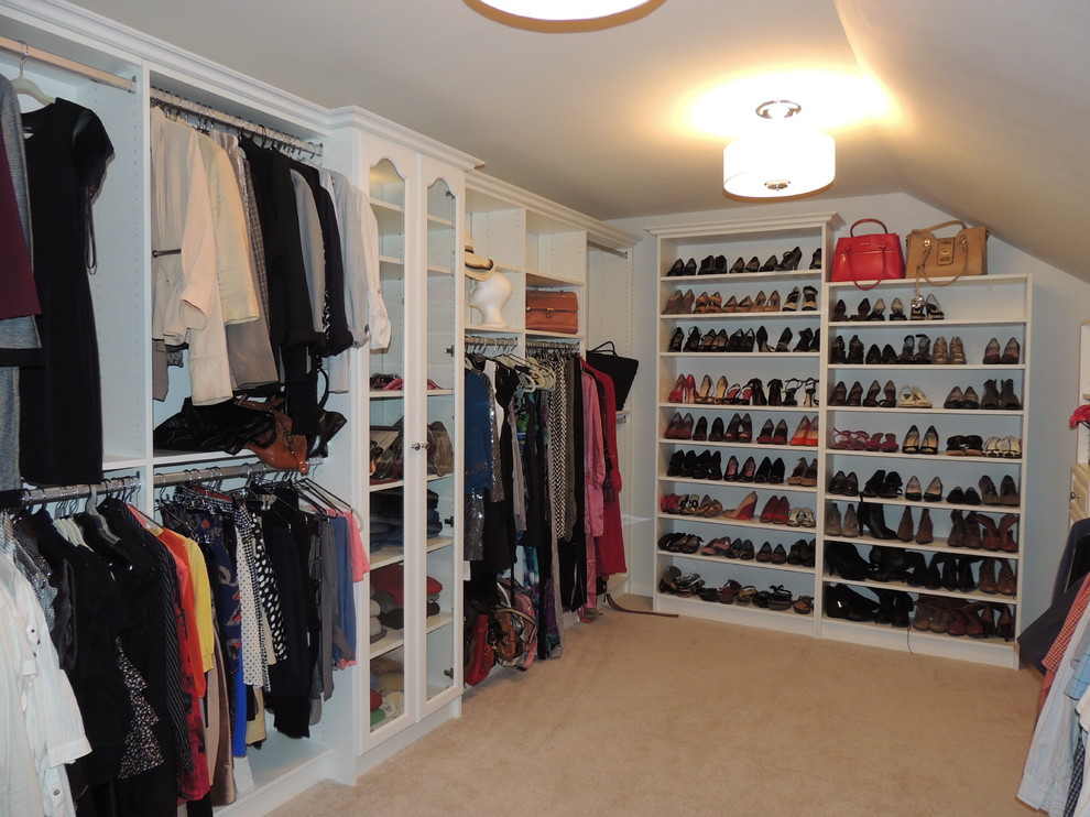 Walk in Closets Traditional Closet Philadelphia by Bella