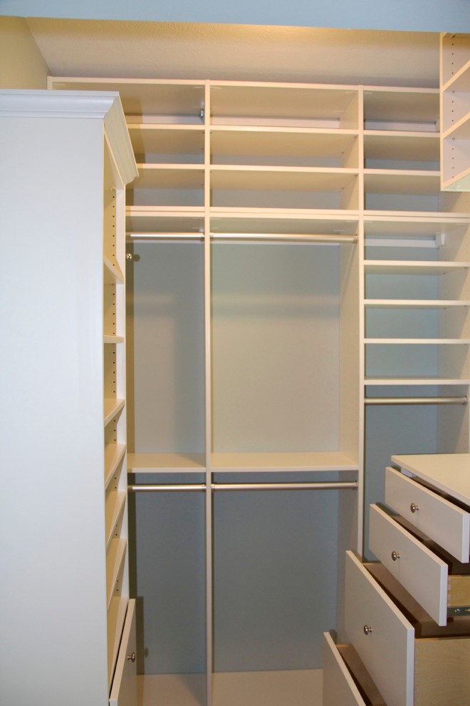 White Pigeon Master Closet Closet Grand Rapids by Innovative