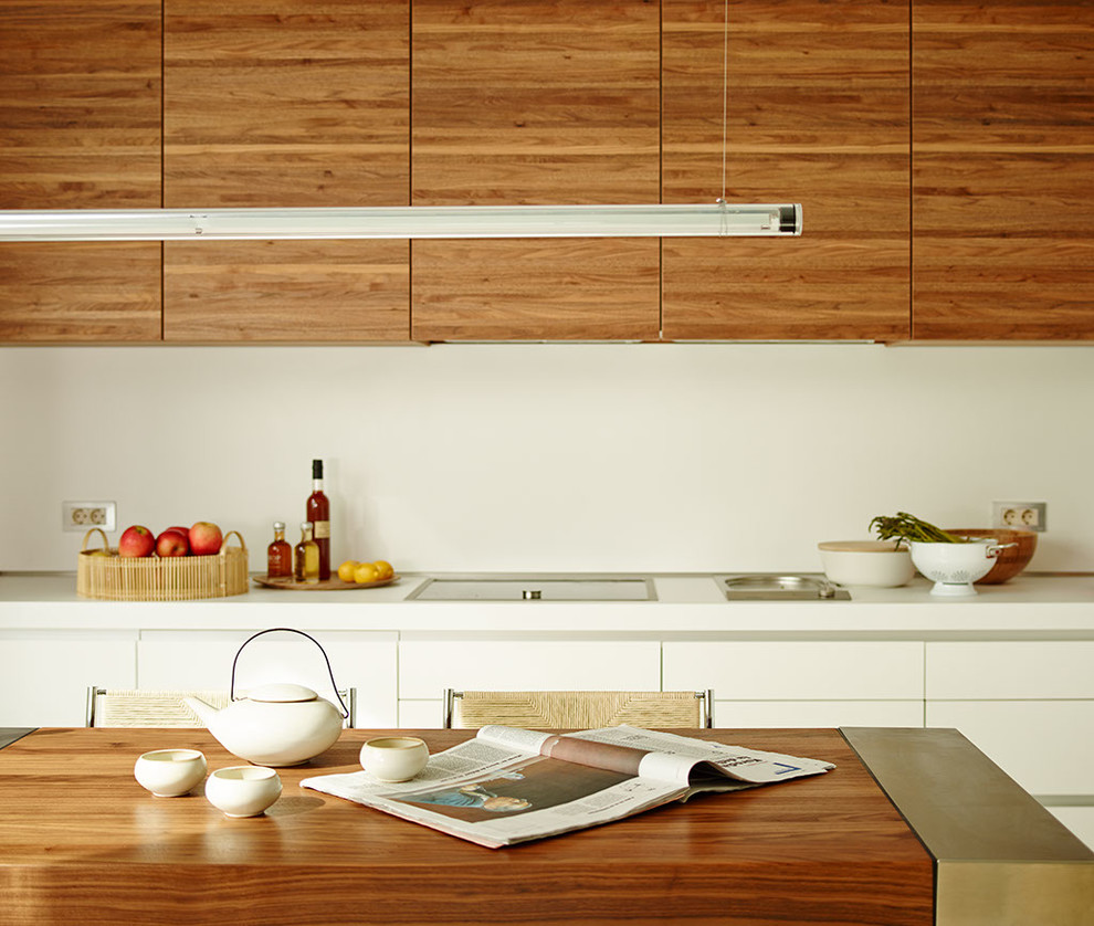 Example of a danish kitchen design in Barcelona