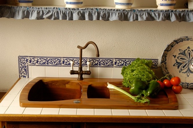 Classic kitchen in Madrid.