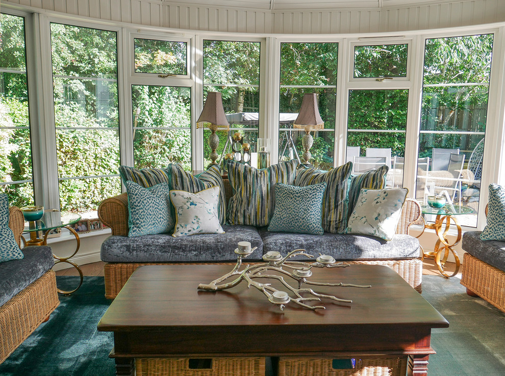 Inspiration for a contemporary sunroom remodel in Belfast