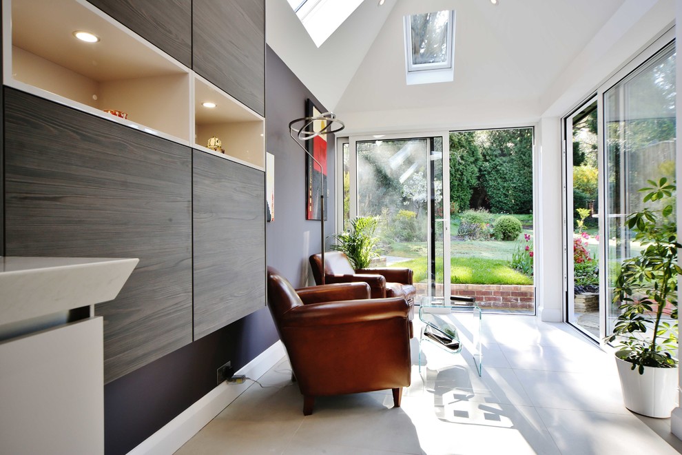 Inspiration for a large contemporary conservatory in London.