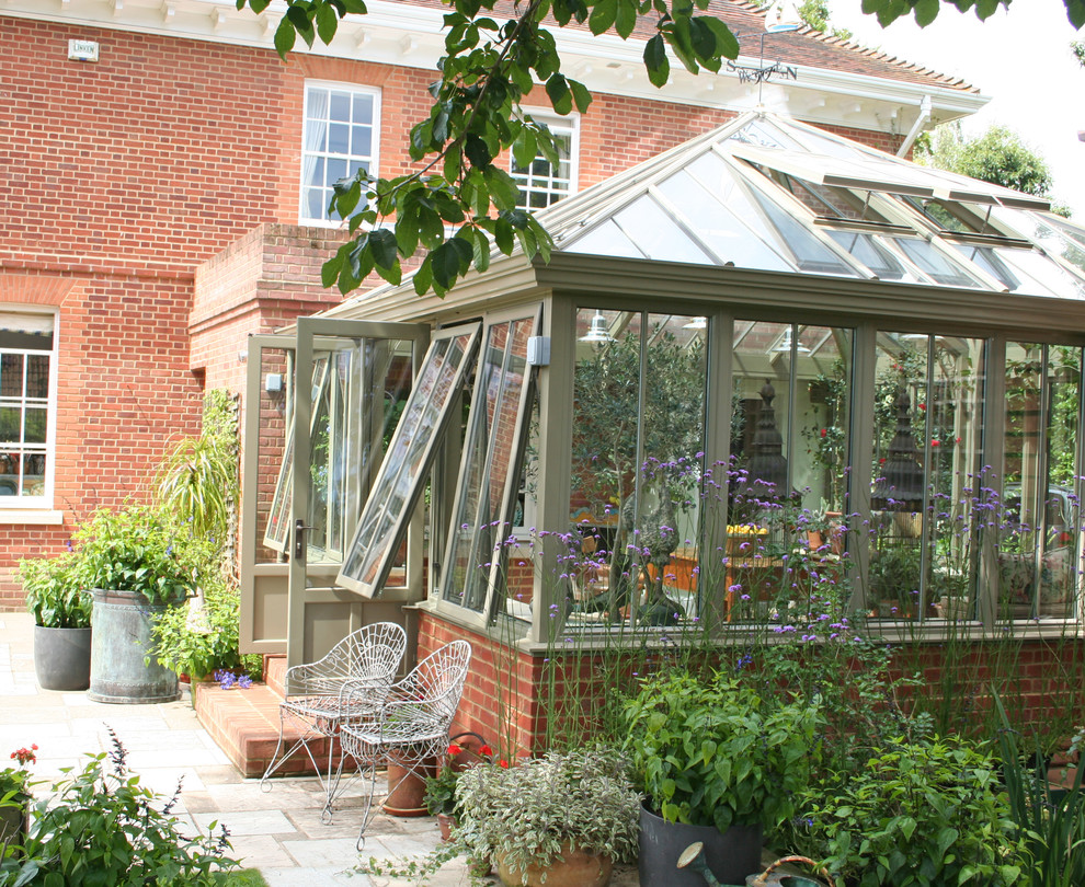 Plant Conservatory Traditional Sunroom Hampshire by Alitex